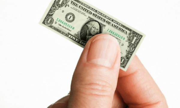 Мелкие инвесторы покупают биткоины, а киты сокращают запасы