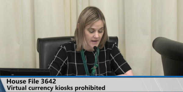 
                    Власти Миннесоты собираются убрать с улиц все биткоин-банкоматы                