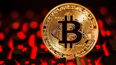 Биткоин вошел в зону капитуляции. Что будет с BTC дальше