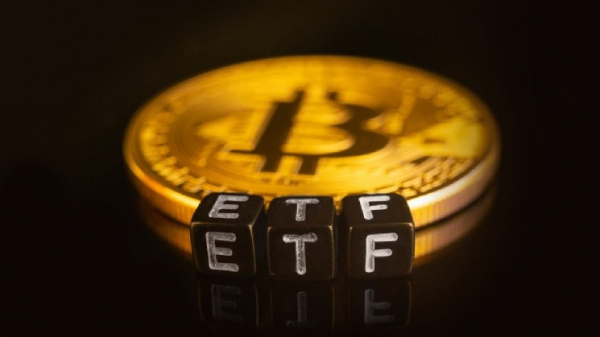 Биткойн-ETF потеряли 82 млн долларов, поскольку Ark и Blackrock сдали позиции, завоеванные в ходе предыдущей сессии Биткойн-ETF потеряли 82 млн долларов, поскольку Ark и Blackrock сдали позиции, завоеванные в ходе предыдущей сессии